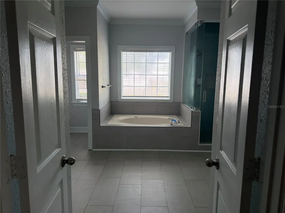 916 HILLCREST COURT Tallahassee, FL 32308
