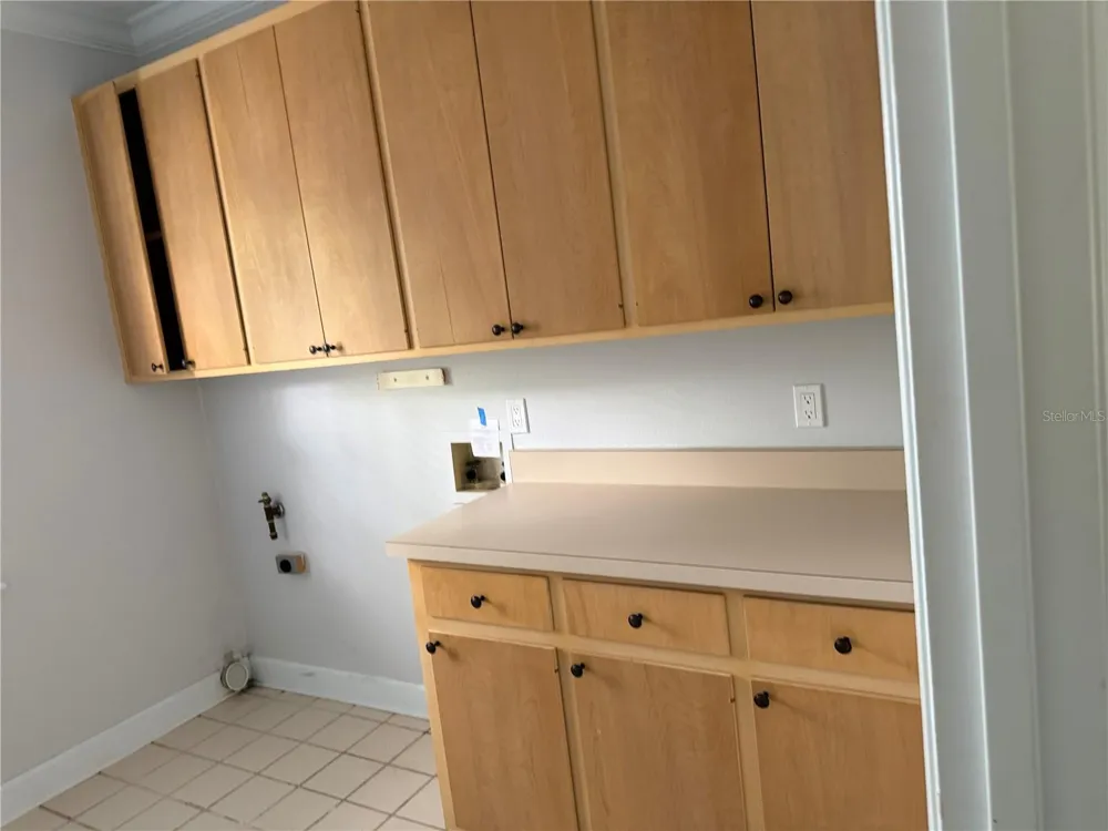 916 HILLCREST COURT Tallahassee, FL 32308