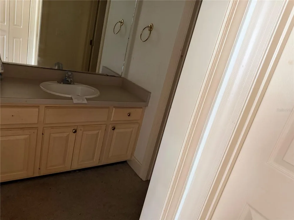 916 HILLCREST COURT Tallahassee, FL 32308