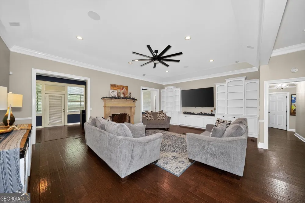 7 Lakeview CV Moultrie, GA 31768