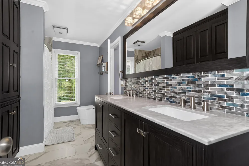7 Lakeview CV Moultrie, GA 31768