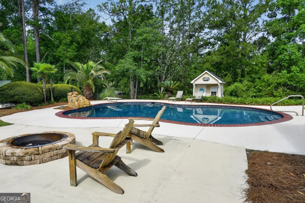7 Lakeview CV Moultrie, GA 31768