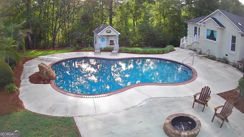 7 Lakeview CV Moultrie, GA 31768
