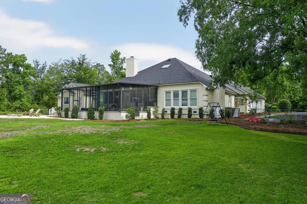 7 Lakeview CV Moultrie, GA 31768