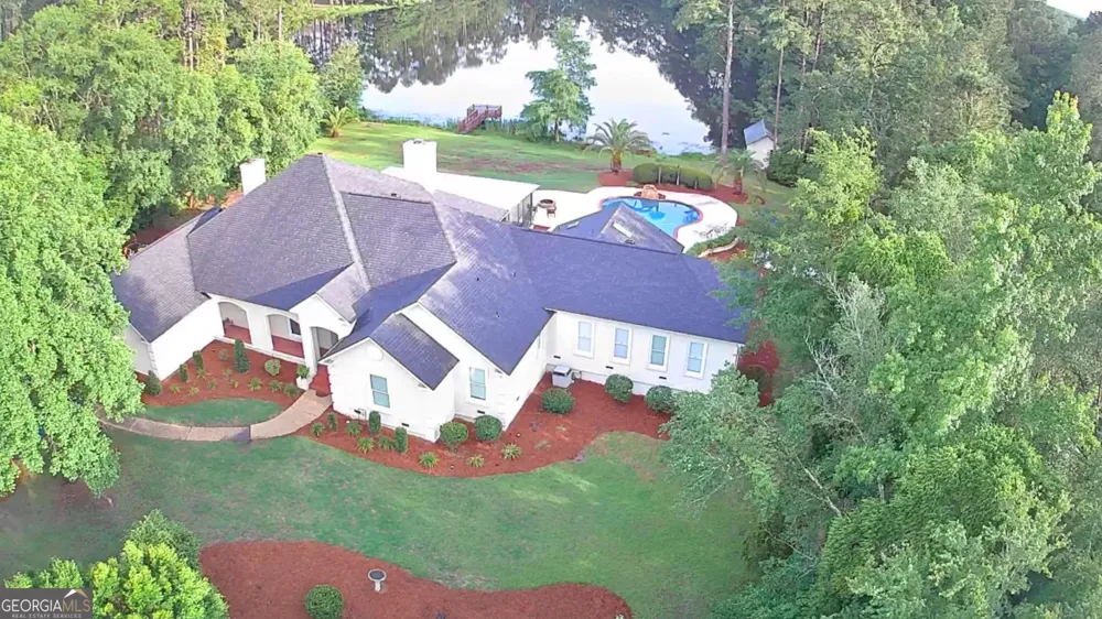 7 Lakeview CV Moultrie, GA 31768