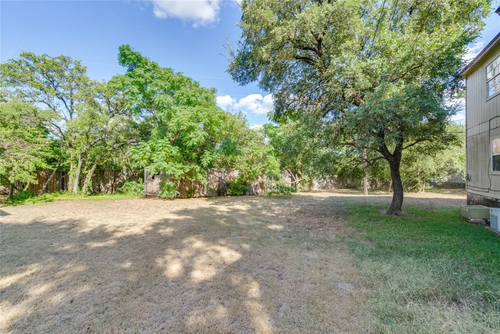11907 Alpheus Avenue #B Austin, TX 78759