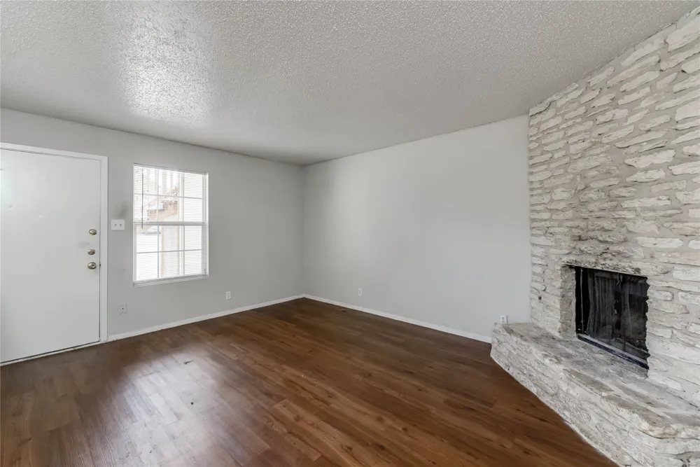 11907 Alpheus Avenue #B Austin, TX 78759