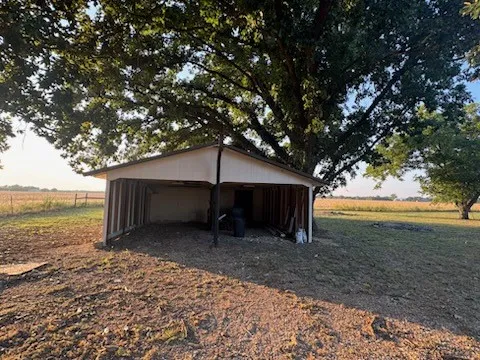 1401 Fm 1243 Brandon, TX 76628