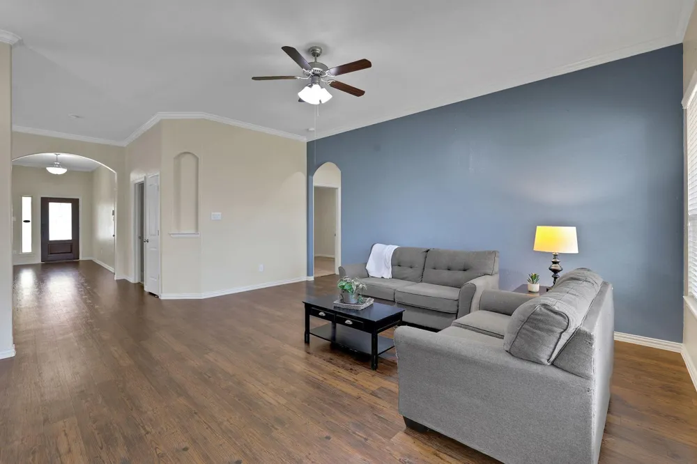 4251 Bearberry Avenue Baytown, TX 77521