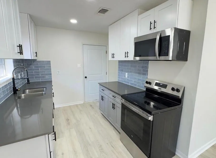 829 Canfield Street Liberty, TX 77575