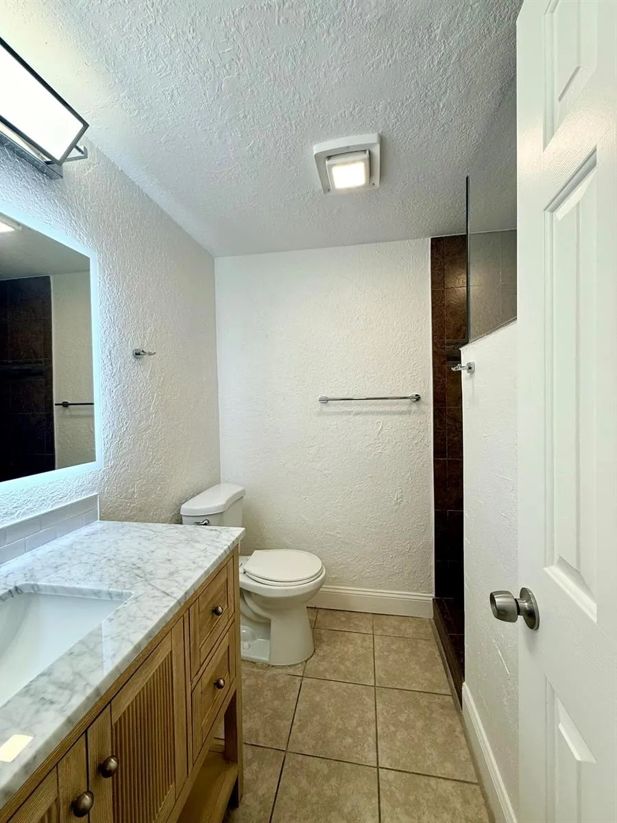 436 AUBURN #105 