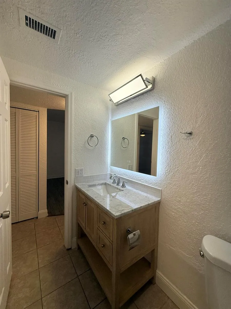436 AUBURN #105 
