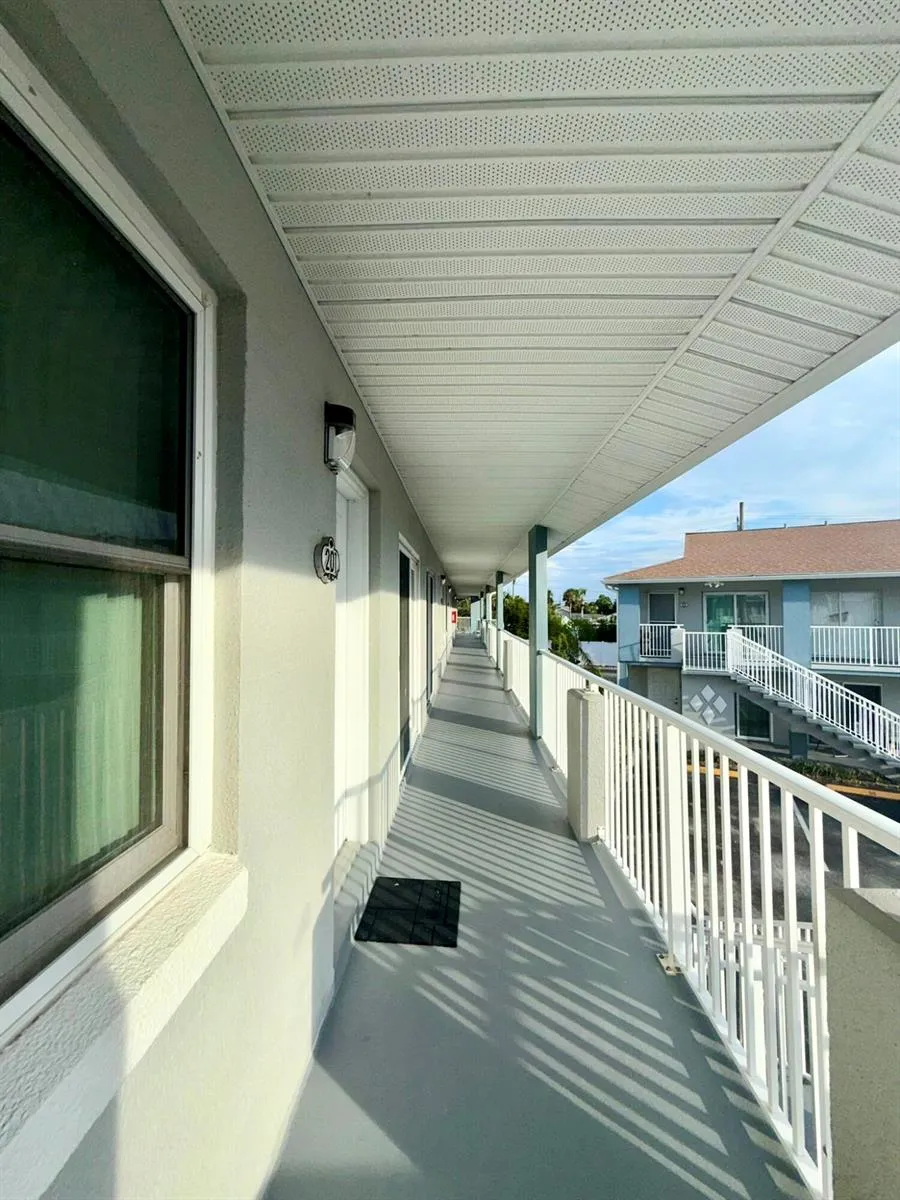 436 AUBURN #105 