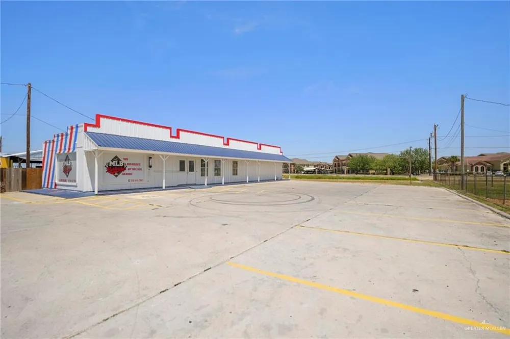 608 Tom Gill Road Penitas, TX 78576