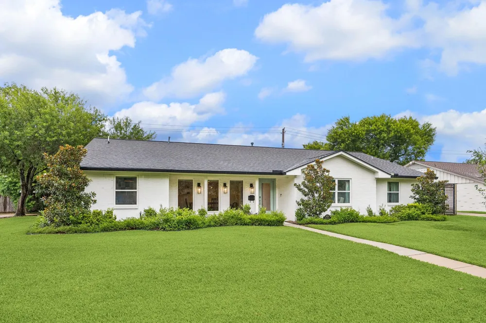 2503 Stoney Brook Drive Houston, TX 77063