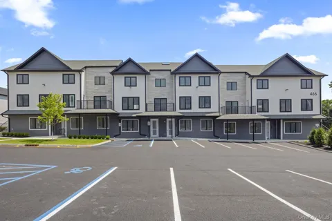 466 W Central Avenue #212