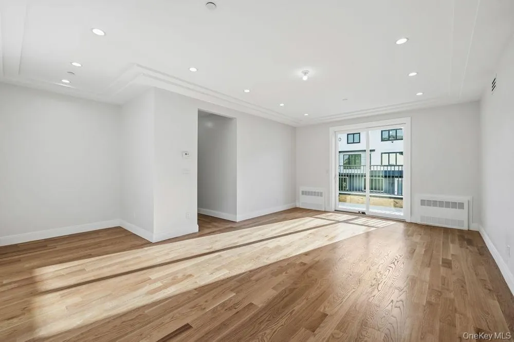 466 W Central Avenue #212 Monsey, NY 10977
