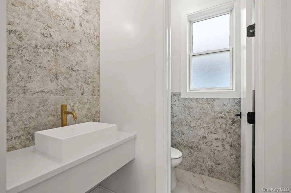 466 W Central Avenue #212 Monsey, NY 10977