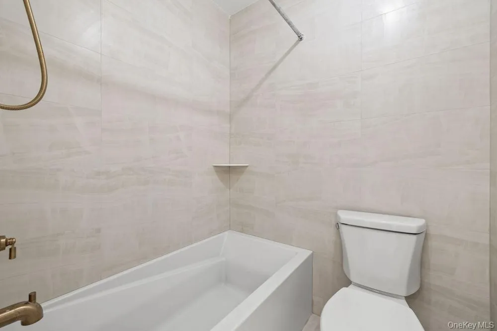 466 W Central Avenue #212 Monsey, NY 10977