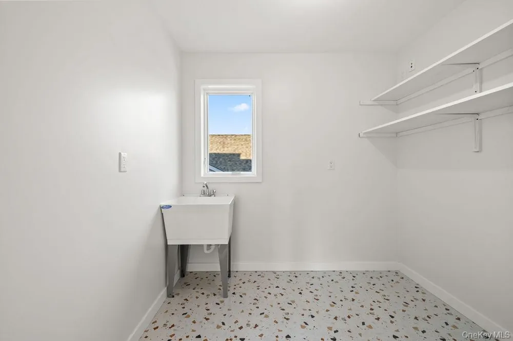 466 W Central Avenue #212 Monsey, NY 10977