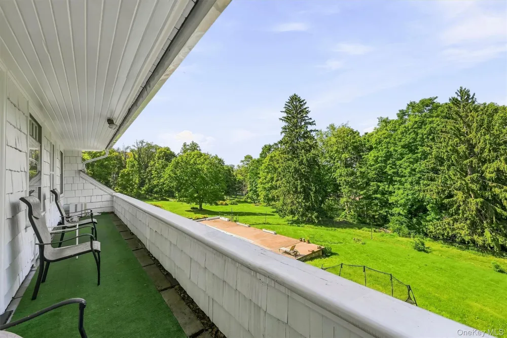 23 Maple Road Cornwall on Hudson, NY 12520