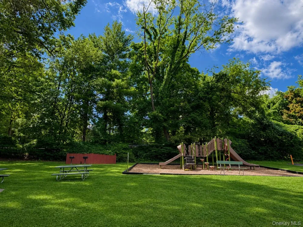 125 Central Avenue #C9 Rye, NY 10580