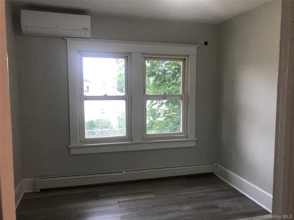 32 S. Brett Street Beacon, NY 12508