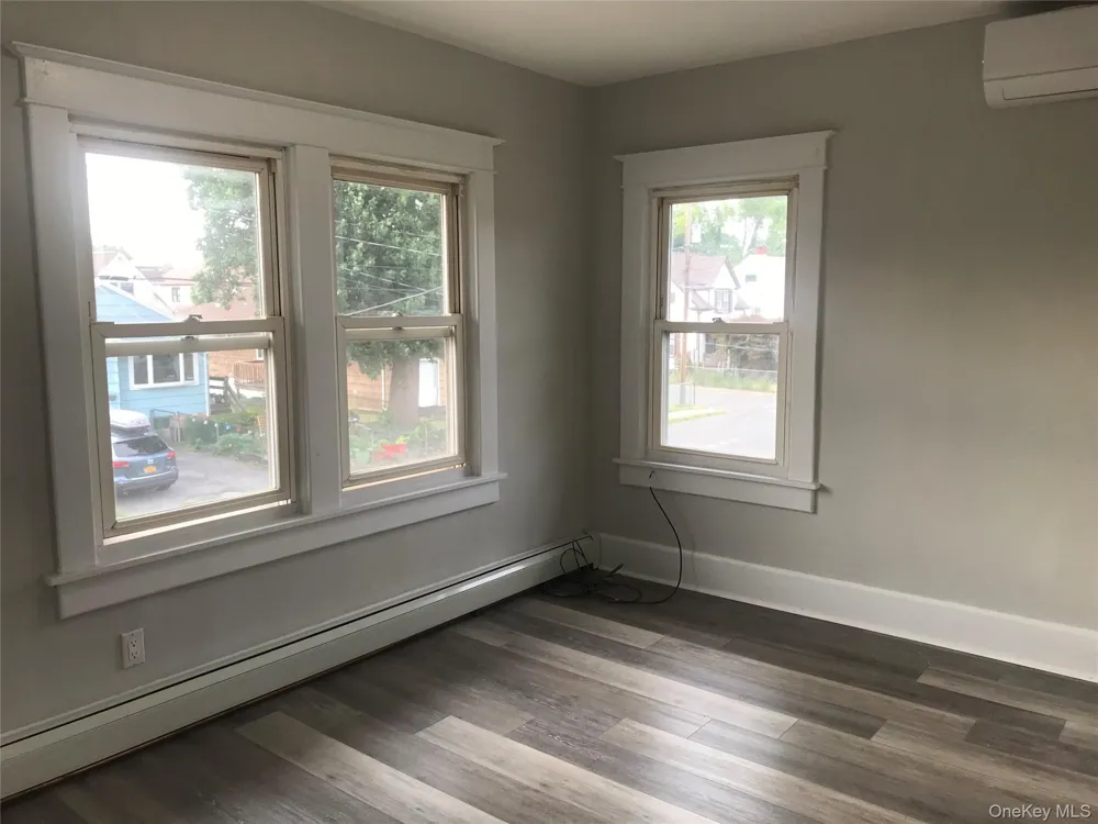 32 S. Brett Street Beacon, NY 12508
