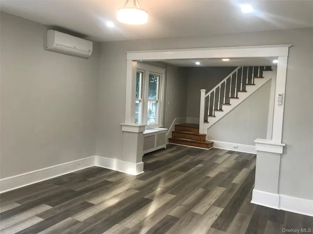 32 S. Brett Street Beacon, NY 12508