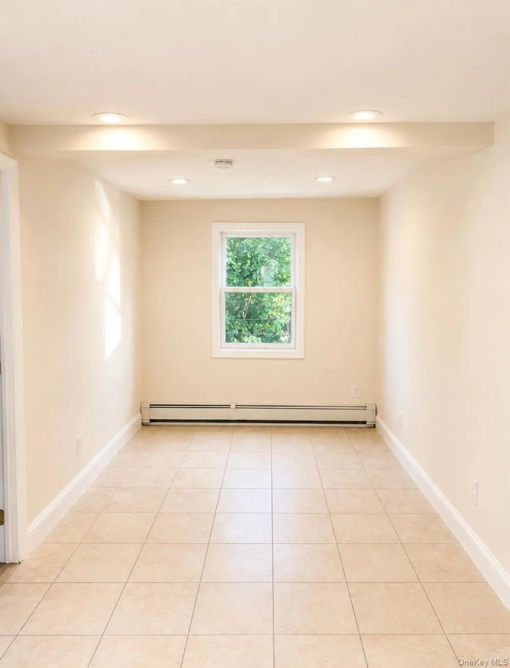 3 Carlisle Place #2 Yonkers, NY 10701