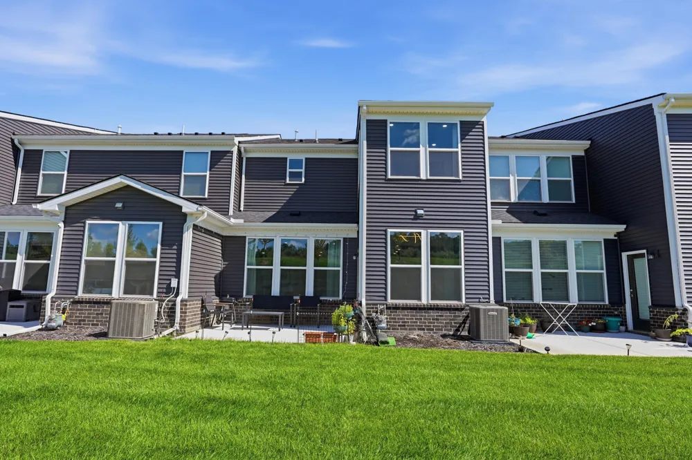 1483 Arcadia Drive Milford, MI 48381
