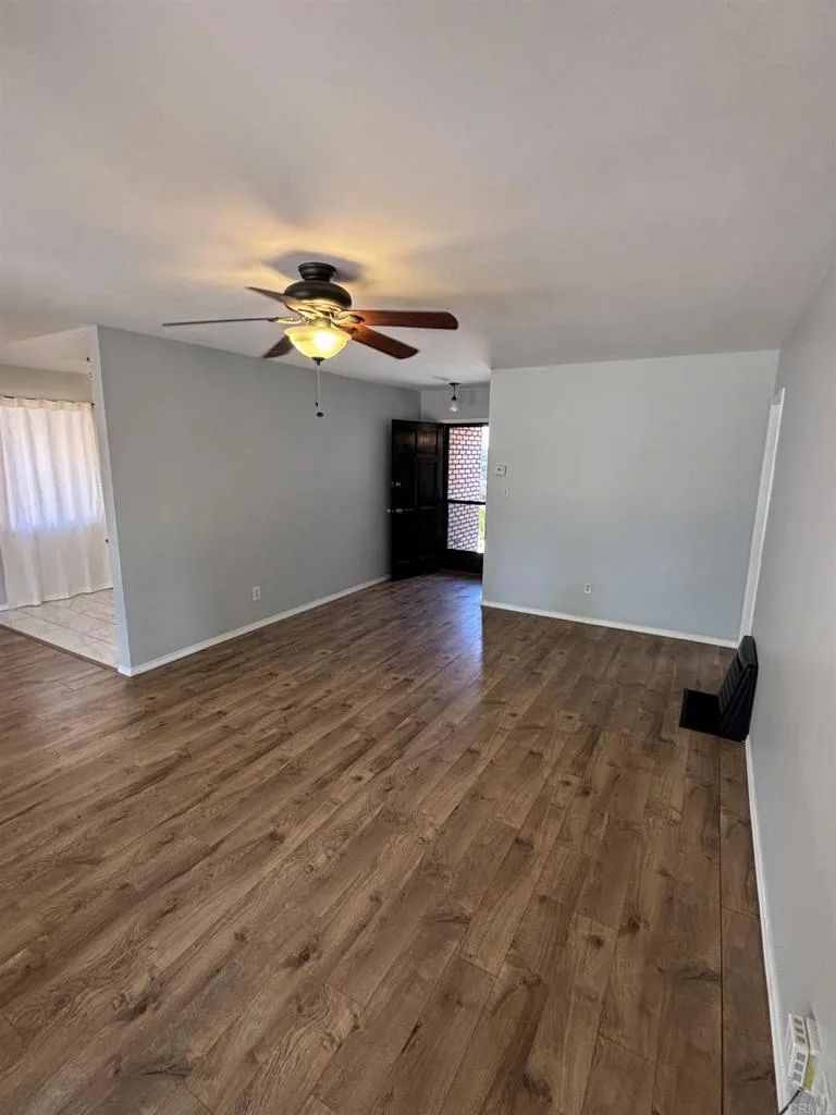 6114 Fenimore Way San Diego, CA 92120