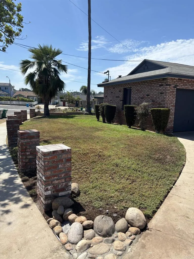 6114 Fenimore Way San Diego, CA 92120