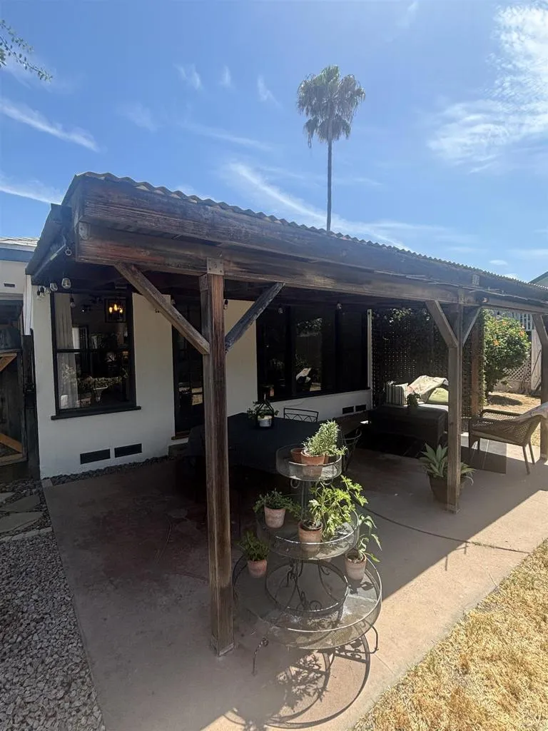 6114 Fenimore Way San Diego, CA 92120