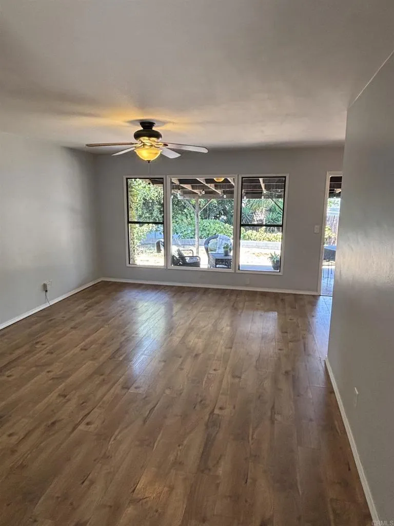 6114 Fenimore Way San Diego, CA 92120