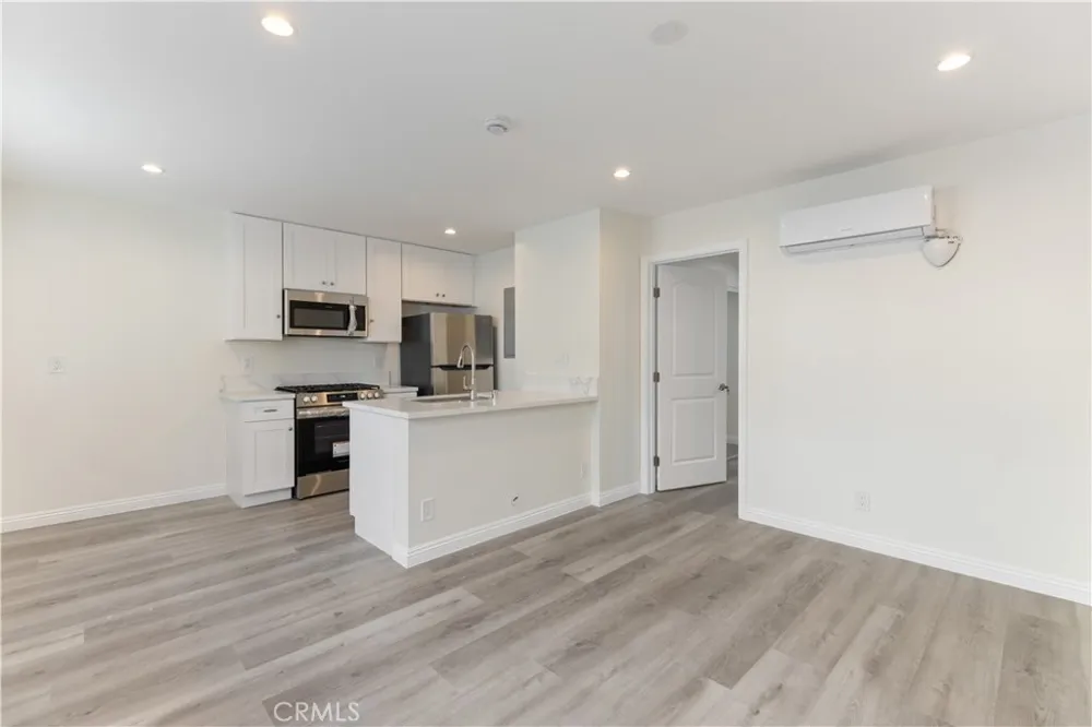 1128 W Balboa Blvd Newport Beach, CA 92661