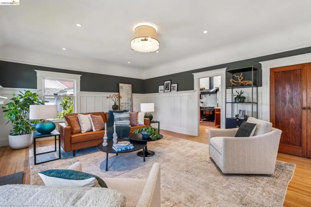 2435 Valley Street Berkeley, CA 94702