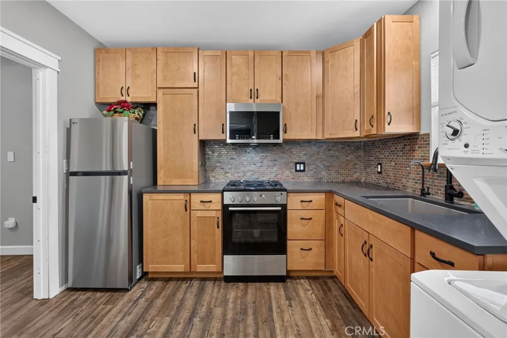 1858 Thrush Wrightwood, CA 92397