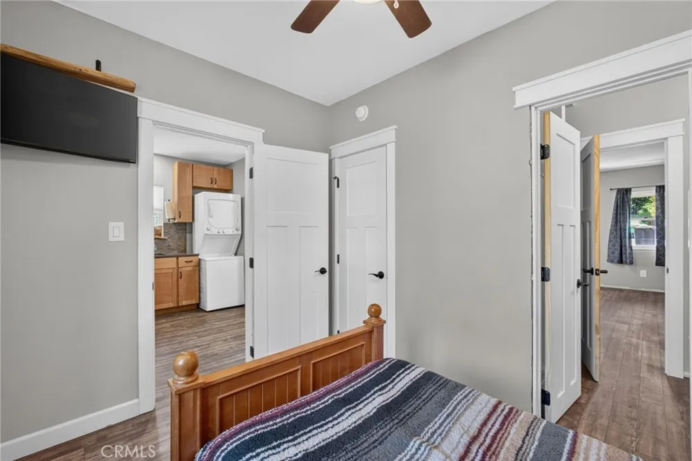 1858 Thrush Wrightwood, CA 92397