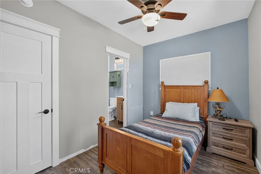 1858 Thrush Wrightwood, CA 92397