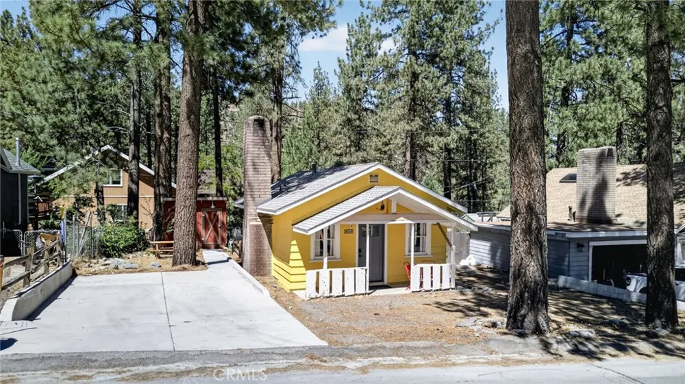 1858 Thrush Wrightwood, CA 92397