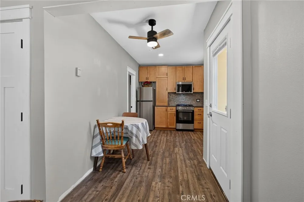 1858 Thrush Wrightwood, CA 92397