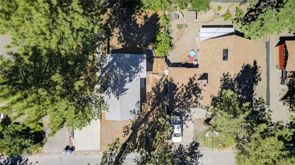 1858 Thrush Wrightwood, CA 92397