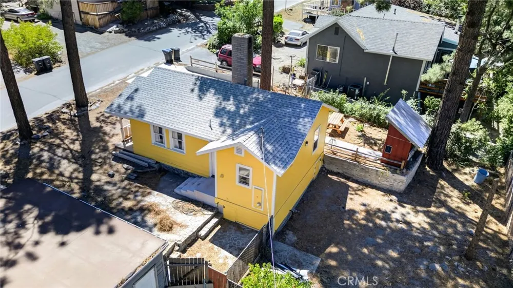 1858 Thrush Wrightwood, CA 92397