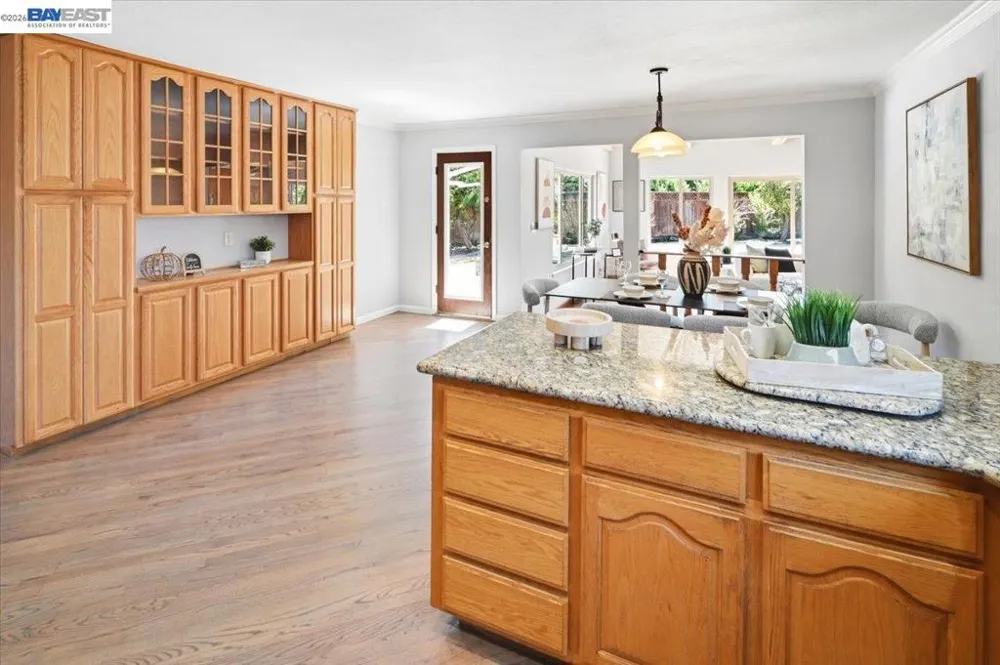 6360 Shorewood Ct Pleasanton, CA 94588