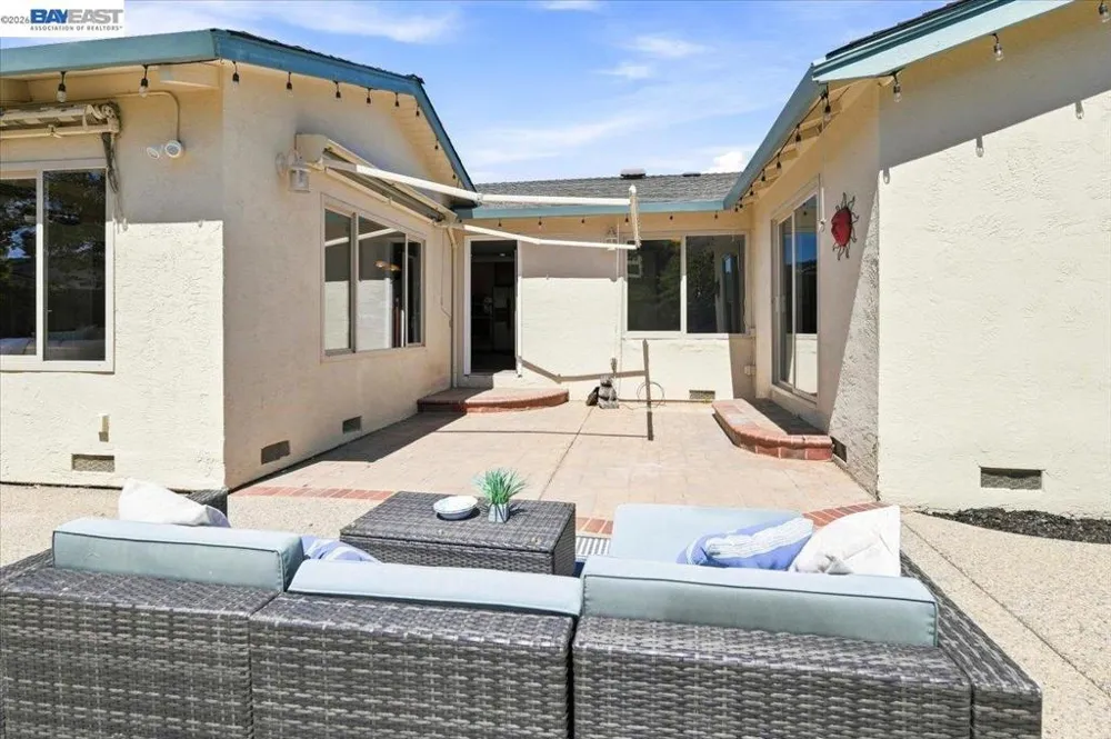 6360 Shorewood Ct Pleasanton, CA 94588