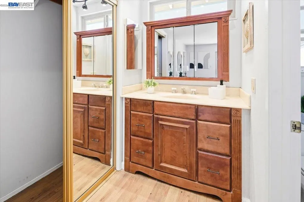6360 Shorewood Ct Pleasanton, CA 94588