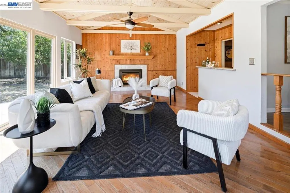 6360 Shorewood Ct Pleasanton, CA 94588