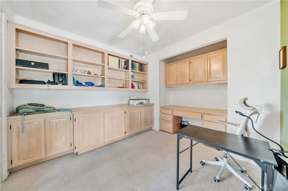 1463 Oak View way Escondido, CA 92029