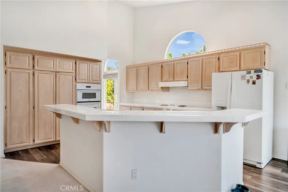 1463 Oak View way Escondido, CA 92029